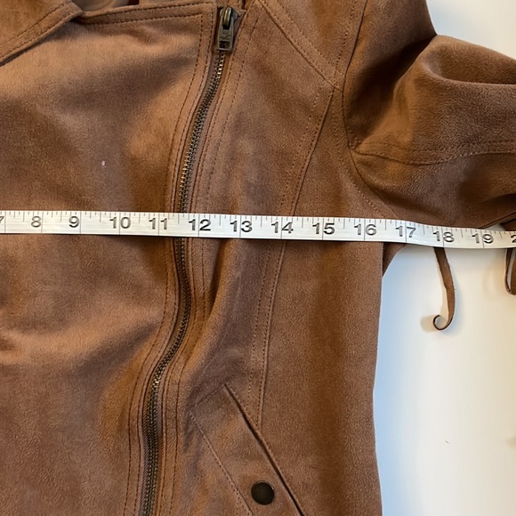 Hollister fringe faux suede crop jacket size small - Picture 10 of 13